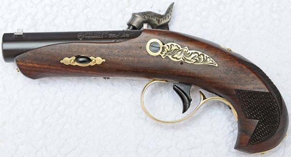 Пистолет Pedersoli Philadelphia Derringer .45 калибра